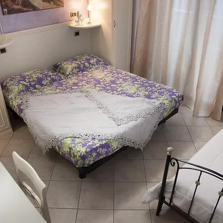 Degli Ulivi Gæstehus Porto SantʼElpidio