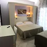 Πανσιόν Degli Ulivi 4*